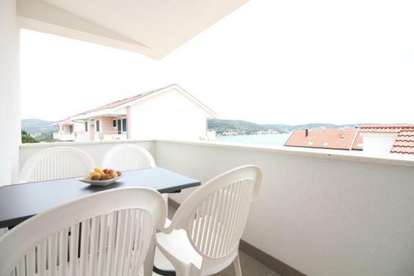 Mara Apartamento Rogoznica  Exterior foto