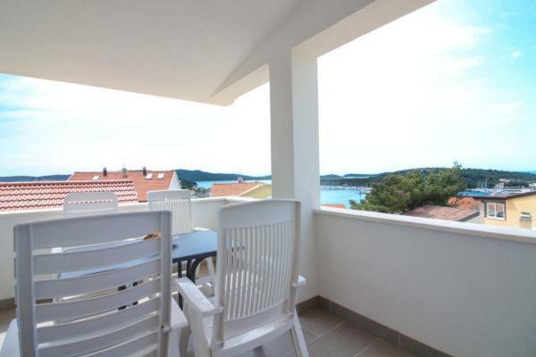 Mara Apartamento Rogoznica  Exterior foto